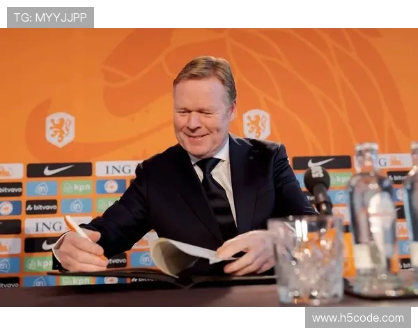 诺维奇主帅回应巴萨求购塔瓦雷斯称其为顶级天才计划围绕他建队